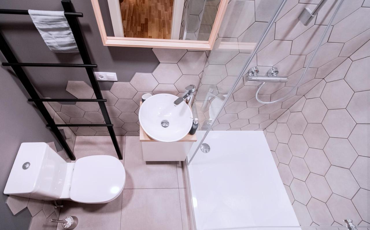 Romantic And Spacious Apartment In Riga Old Town Bagian luar foto