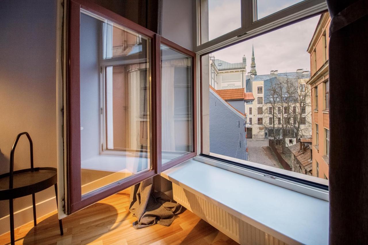 Romantic And Spacious Apartment In Riga Old Town Bagian luar foto
